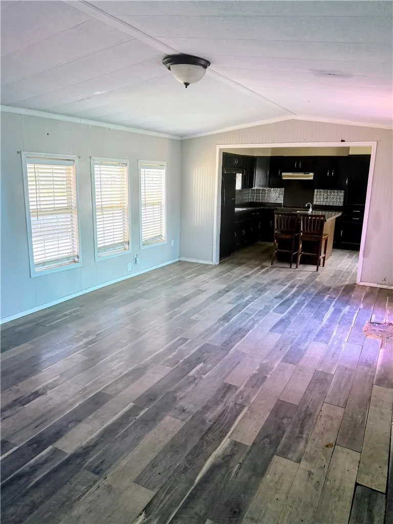 801 SW AVE A Andrews, TX 79714