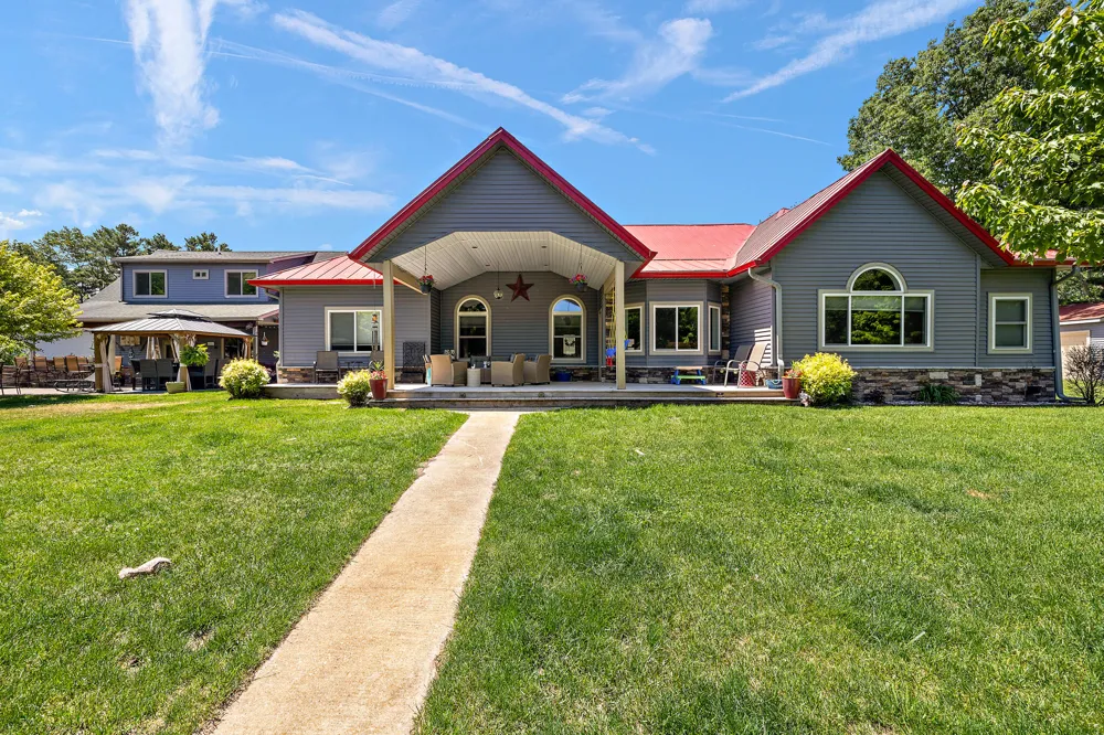8662 W Edgewood Road Mears, MI 49436