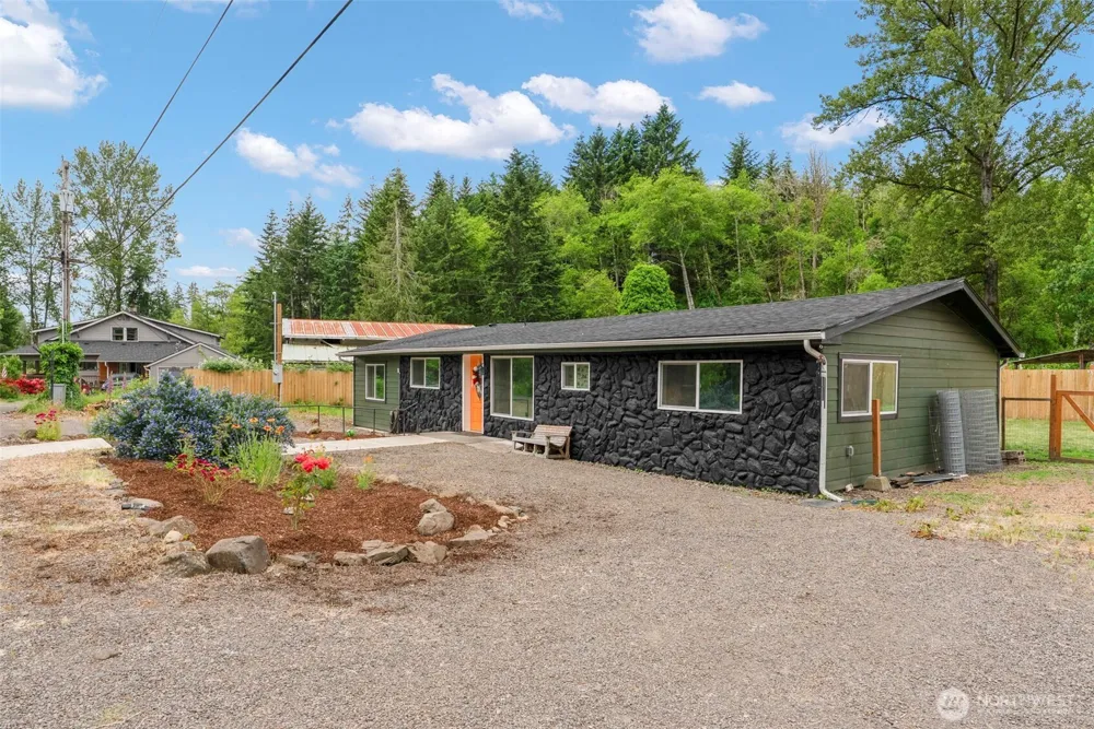 131 McGeary Road Kelso, WA 98626