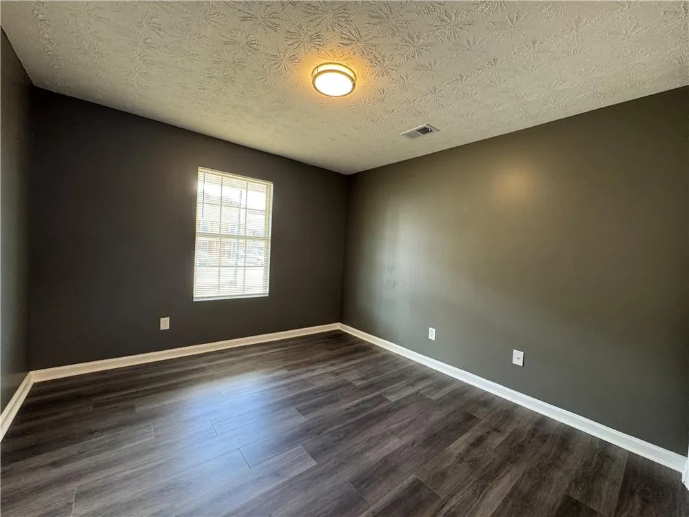 330 Crestfield Circle Covington, GA 30016