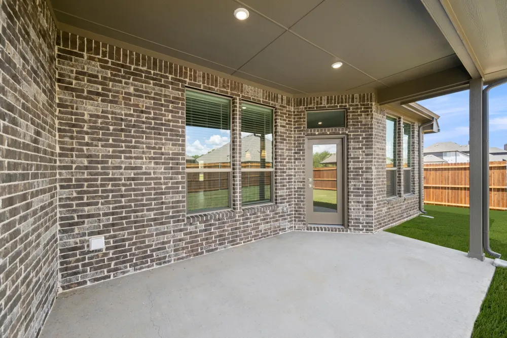 10 Osprey Street Joshua, TX 76058