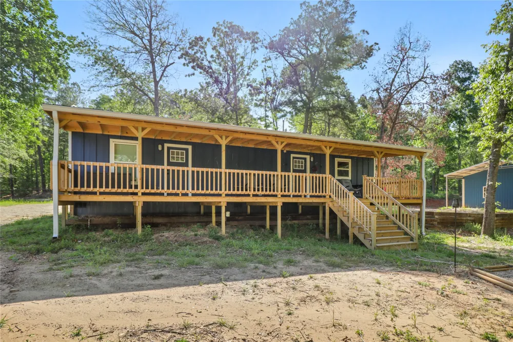 351 Private Road 6294 Palestine, TX 75801