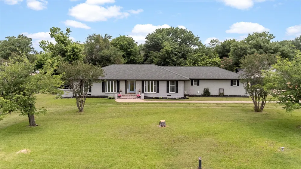 216 Meadowlark Lane Wylie, TX 75098