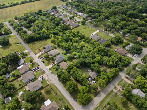 1620 Marsalis Road