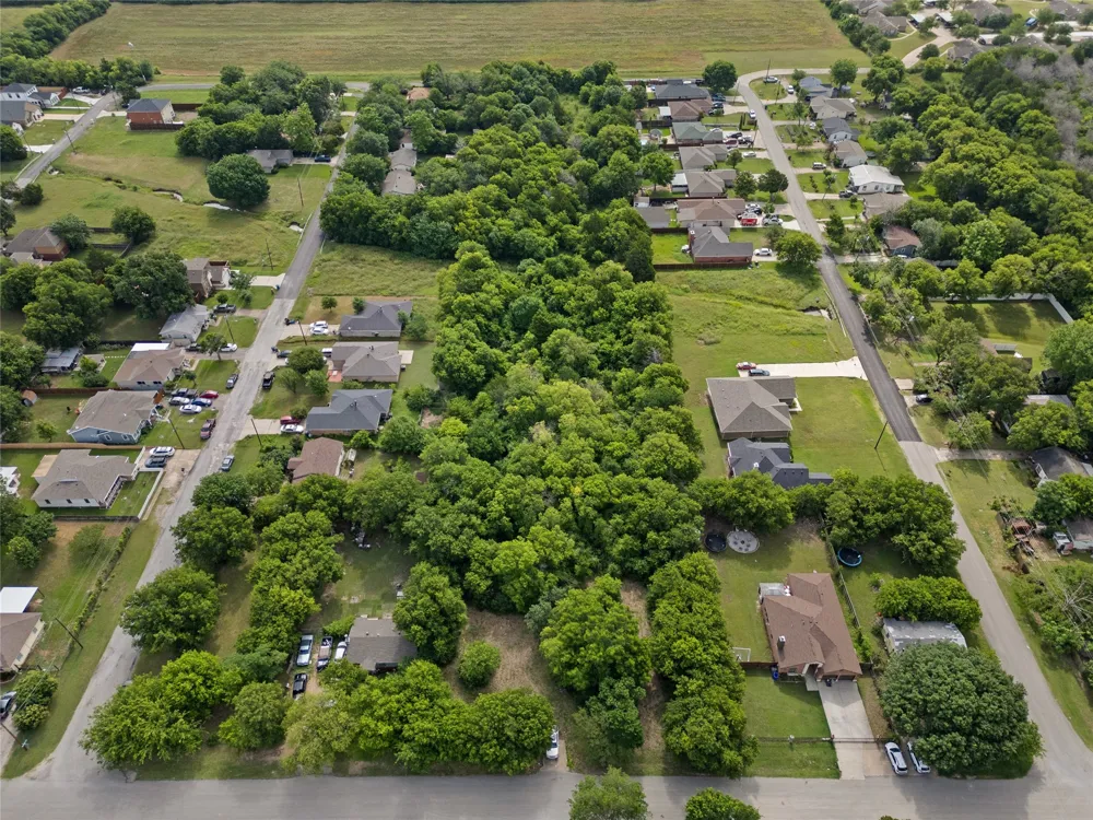 1620 Marsalis Road Lancaster, TX 75134