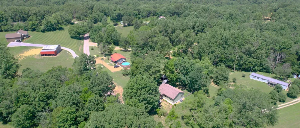 695 Hog Back Ridge Rd Bethpage, TN 37022