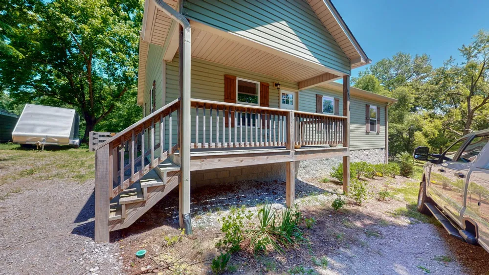 695 Hog Back Ridge Rd Bethpage, TN 37022
