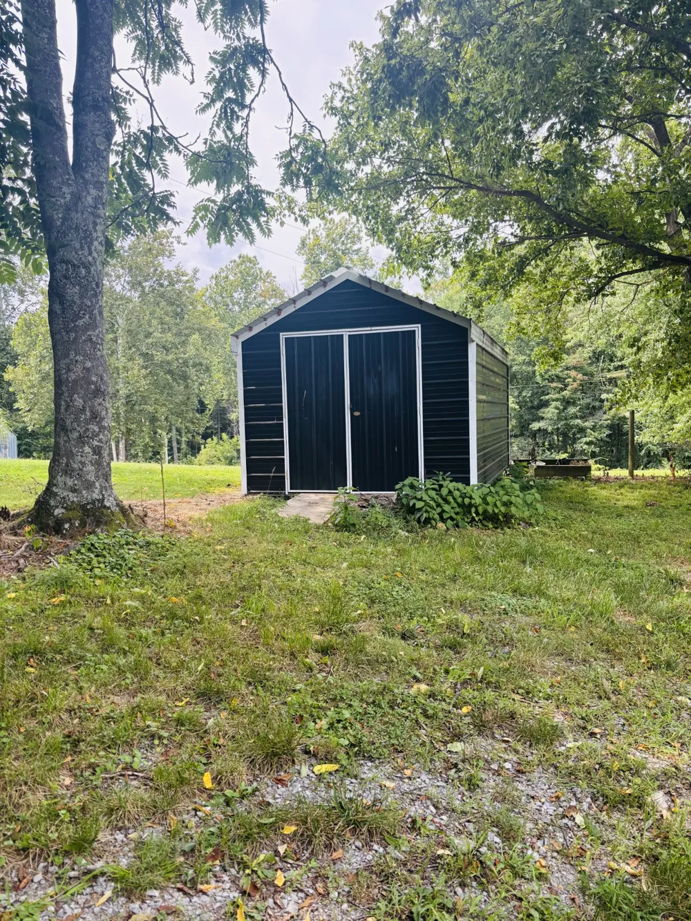 695 Hog Back Ridge Rd Bethpage, TN 37022