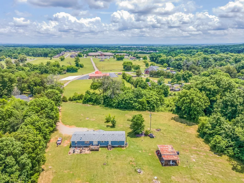 5435 Little Hope Rd Murfreesboro, TN 37129
