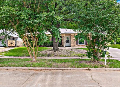 9000 LONE OAK