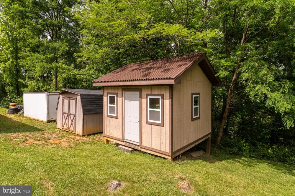 123 BEACH DRIVE Front Royal, VA 22630