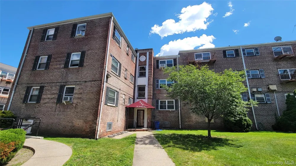 111-09 66 ROAD #3A Forest Hills, NY 11375