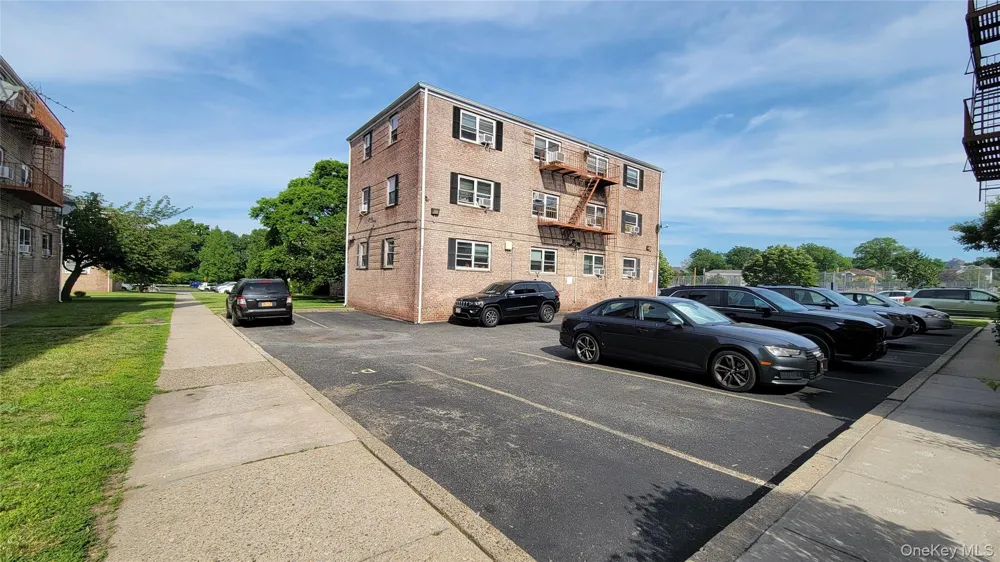 111-09 66 ROAD #3A Forest Hills, NY 11375
