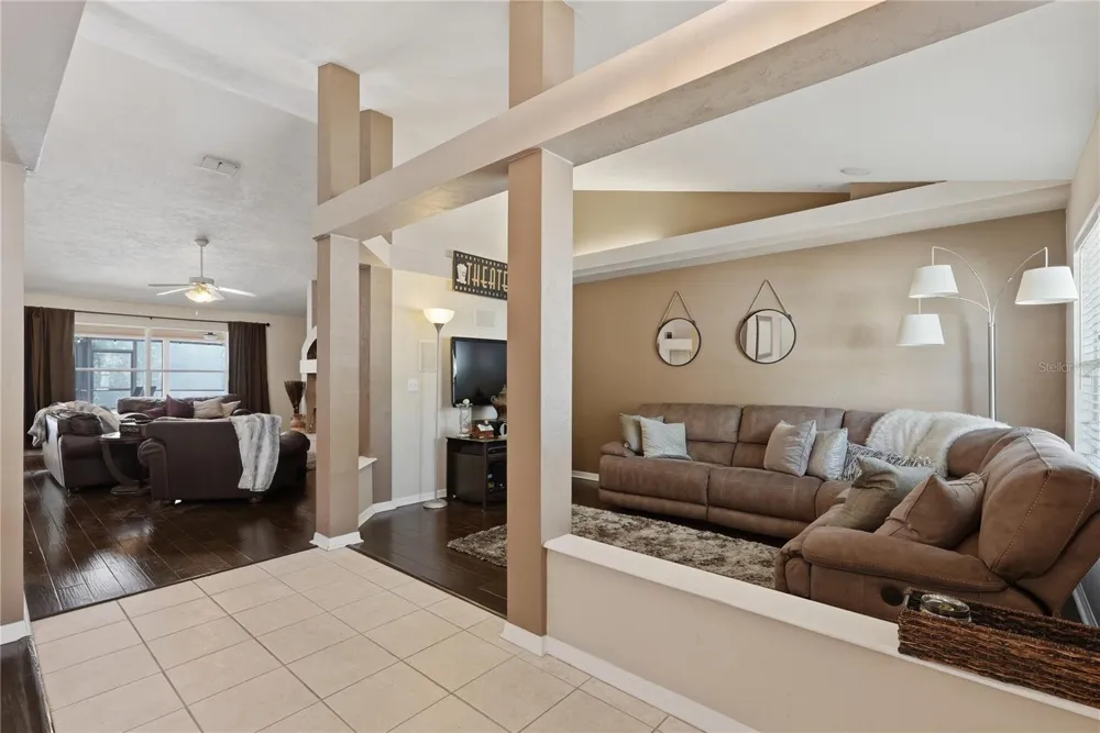 1003 NW 106TH STREET Gainesville, FL 32606