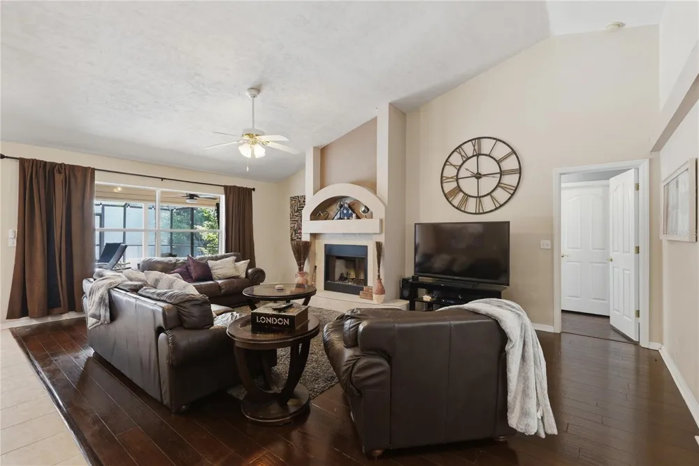 1003 NW 106TH STREET Gainesville, FL 32606