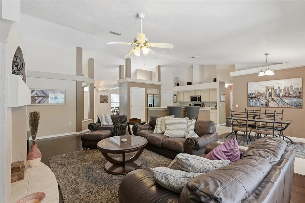 1003 NW 106TH STREET Gainesville, FL 32606