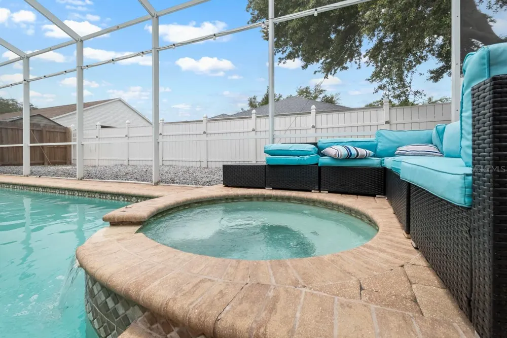 9839 LAUREL LEDGE DRIVE Riverview, FL 33569
