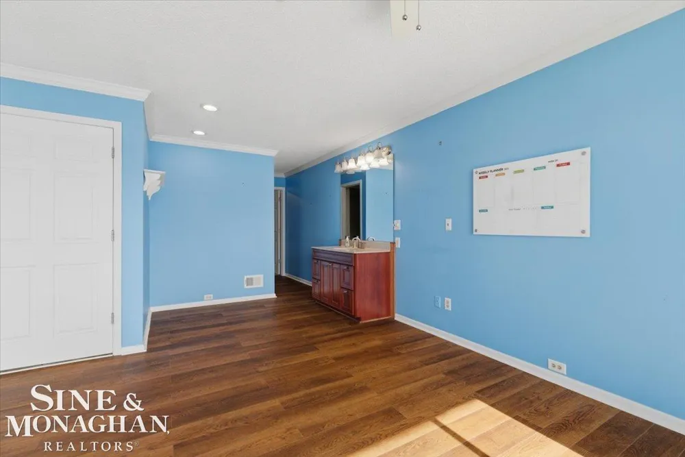 1715 River Road St Clair Township, MI 48079