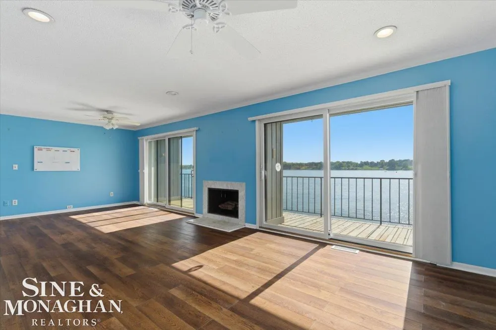 1715 River Road St Clair Township, MI 48079