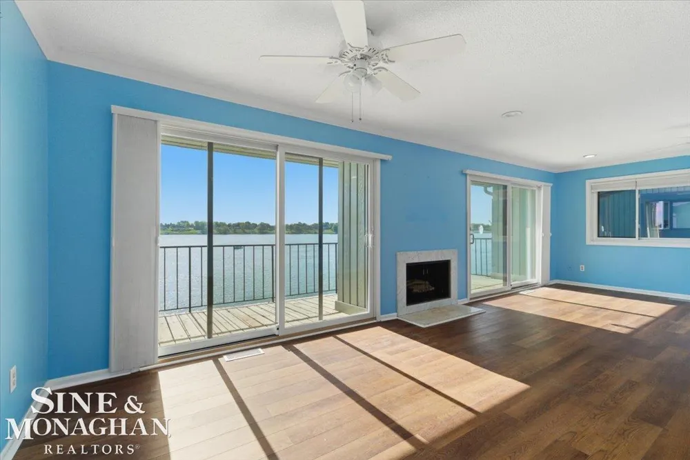 1715 River Road St Clair Township, MI 48079