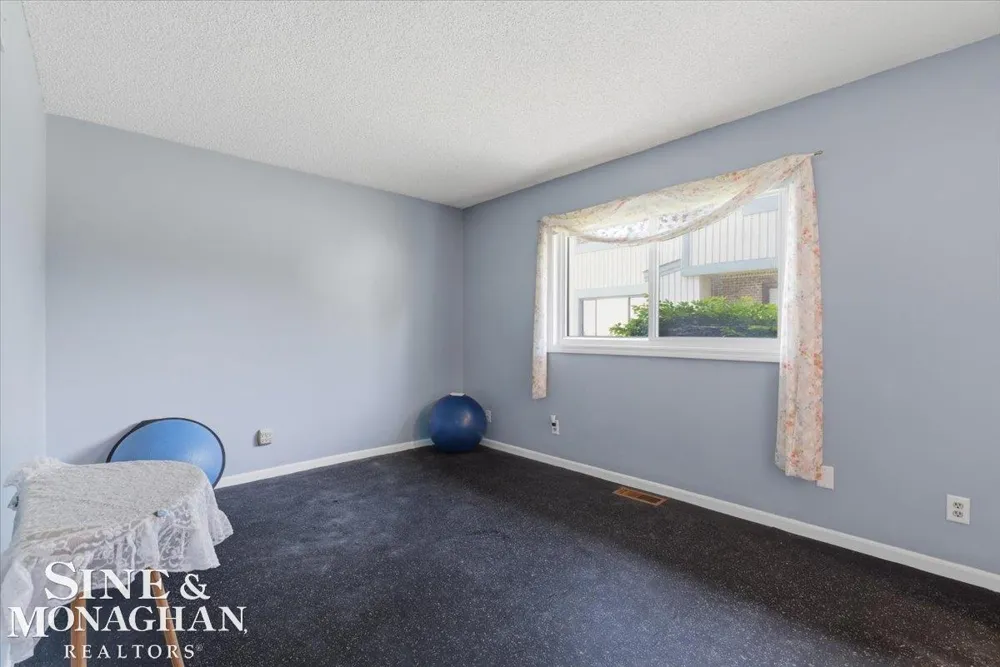 1715 River Road St Clair Township, MI 48079
