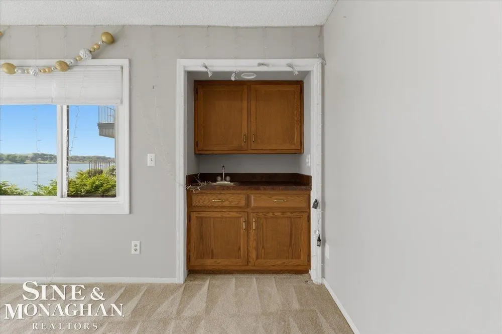 1715 River Road St Clair Township, MI 48079