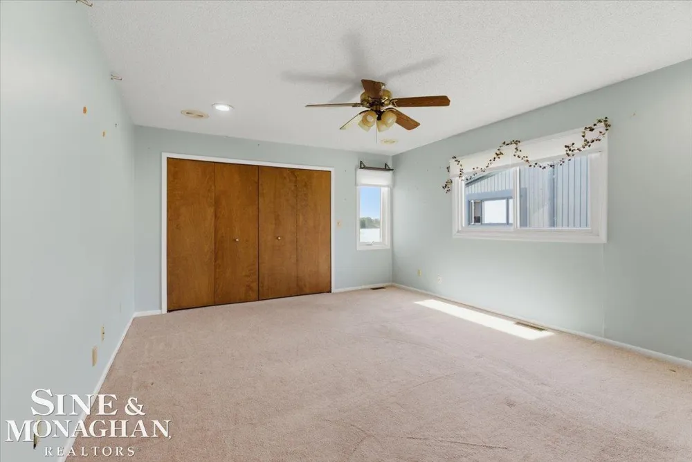 1715 River Road St Clair Township, MI 48079
