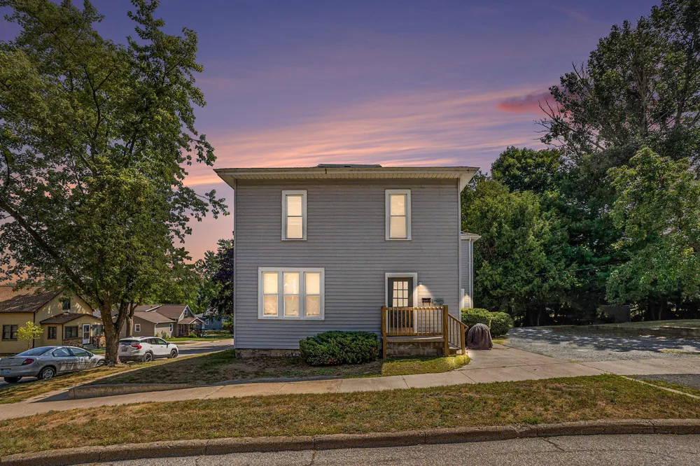 602 Fifth Street Ludington City, MI 49431