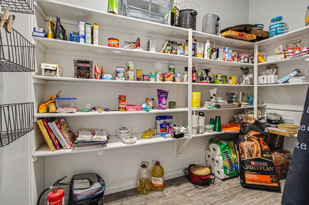 5875 Pinecrest Estates Drive Salem Township, MI 48105