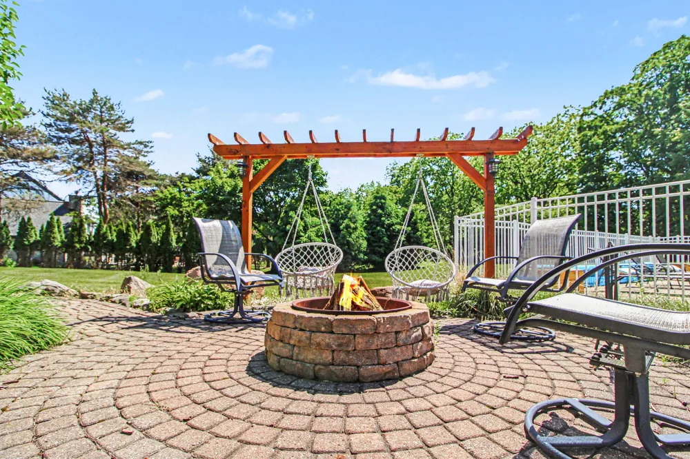 5875 Pinecrest Estates Drive Salem Township, MI 48105