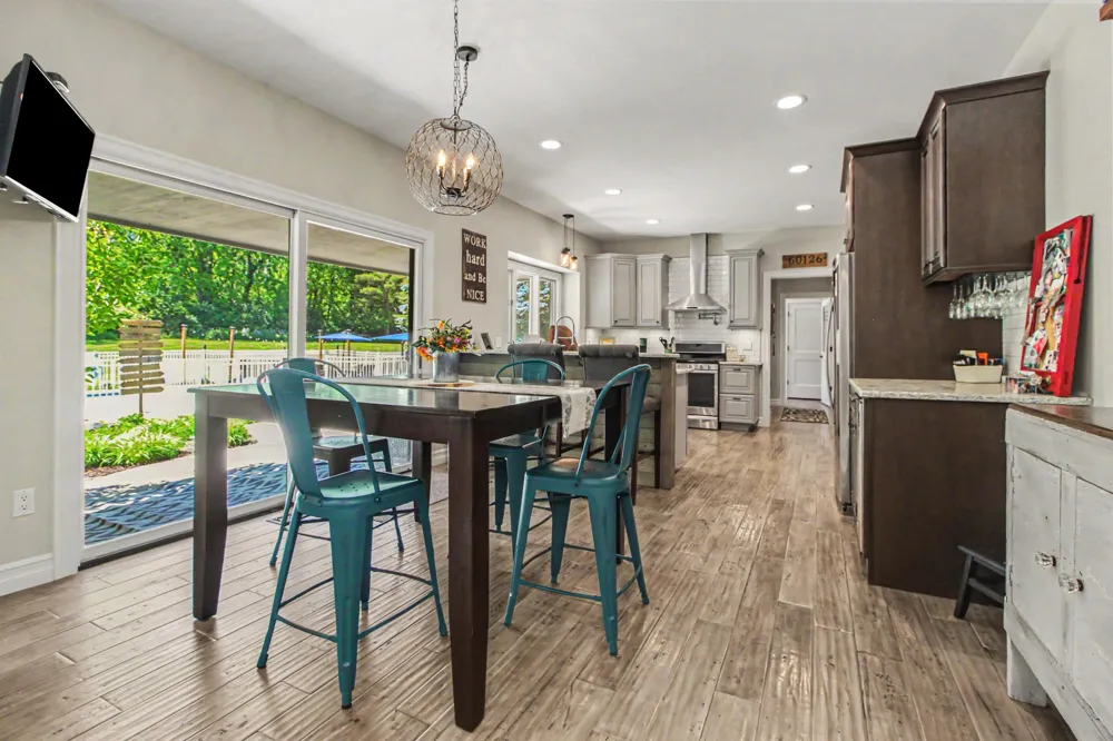 5875 Pinecrest Estates Drive Salem Township, MI 48105