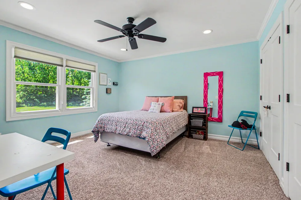 5875 Pinecrest Estates Drive Salem Township, MI 48105