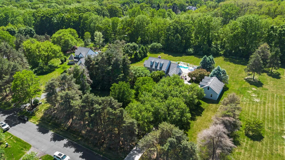 5875 Pinecrest Estates Drive Salem Township, MI 48105