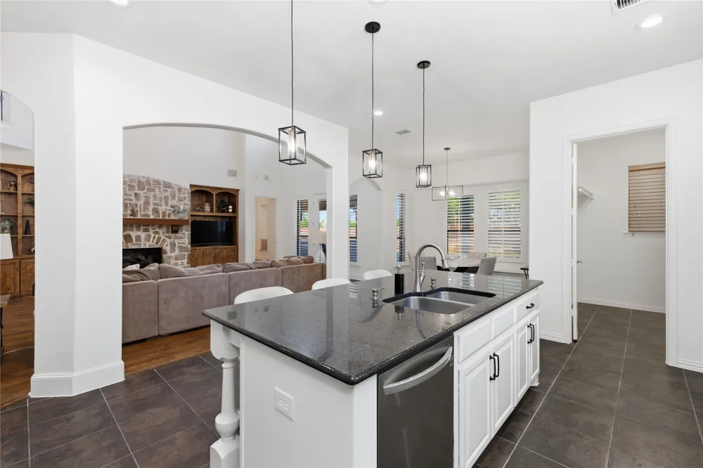 4625 The Landings Court Frisco, TX 75033