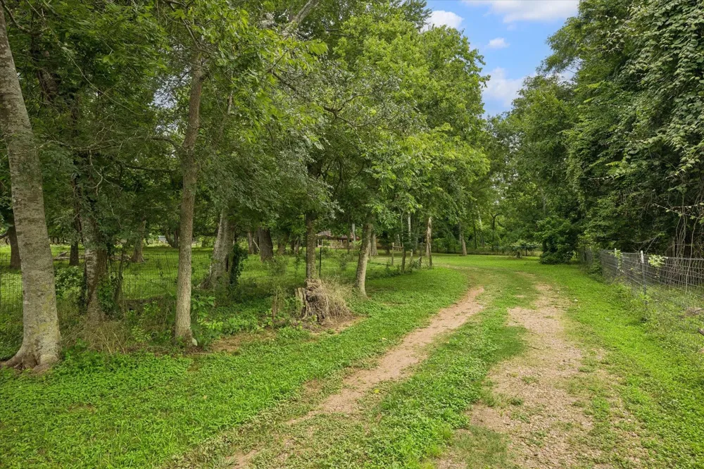 2511 Hartwell Road Pattison, TX 77423