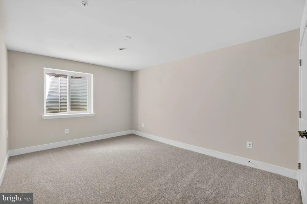 505 WILLOWSHIRE STREET Middle River, MD 21220