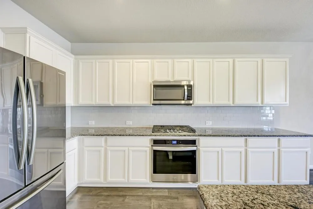 284 Everglade Drive Buda, TX 78610