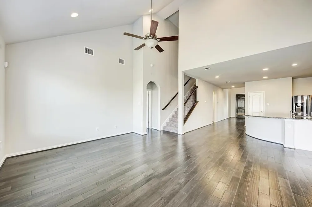 284 Everglade Drive Buda, TX 78610