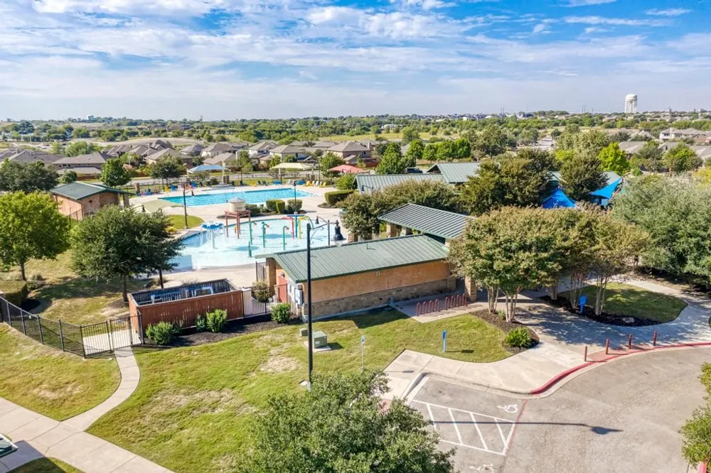 284 Everglade Drive Buda, TX 78610