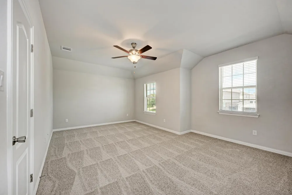 284 Everglade Drive Buda, TX 78610