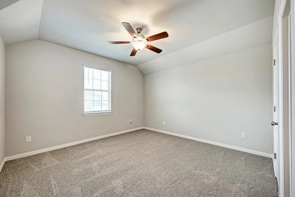 284 Everglade Drive Buda, TX 78610