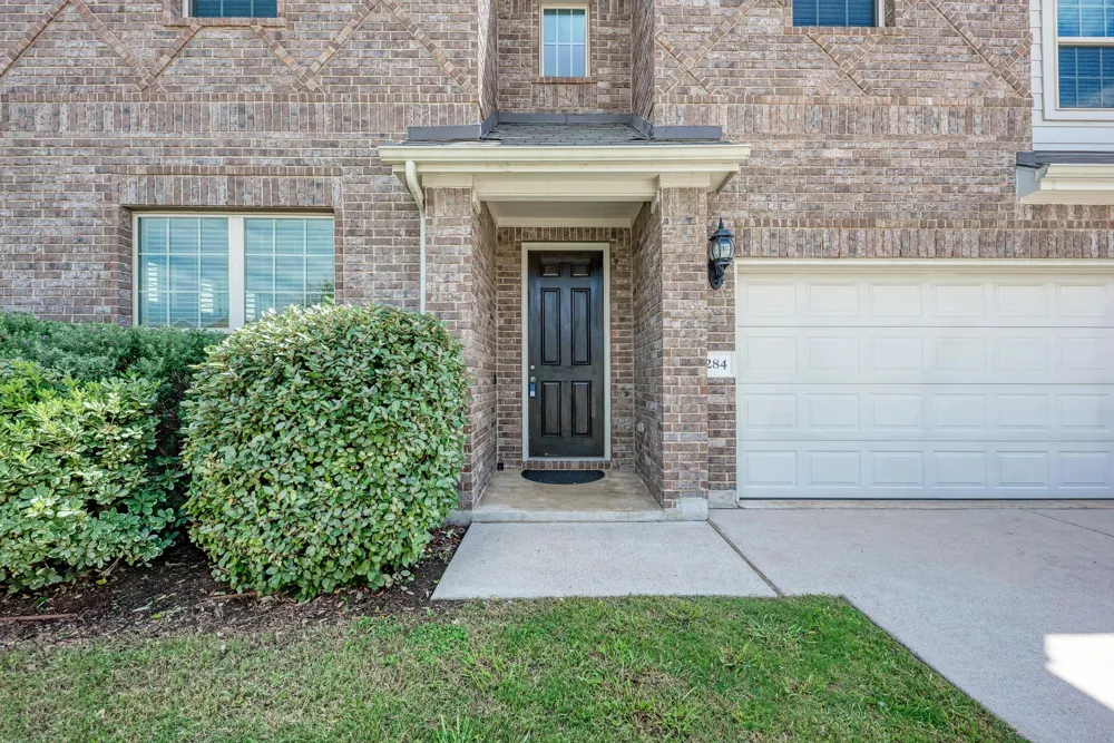 284 Everglade Drive Buda, TX 78610