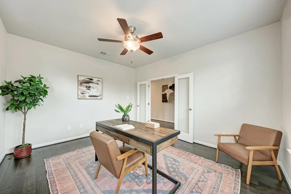 284 Everglade Drive Buda, TX 78610
