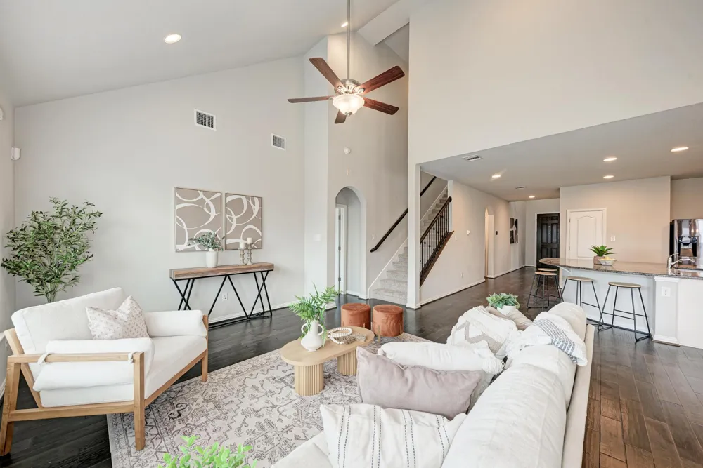 284 Everglade Drive Buda, TX 78610