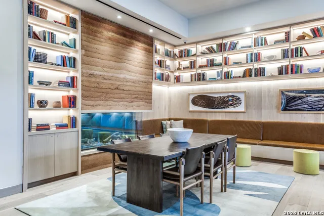 48 EAST AVE #1810 Austin, TX 78701
