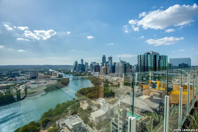 48 EAST AVE #1810 Austin, TX 78701