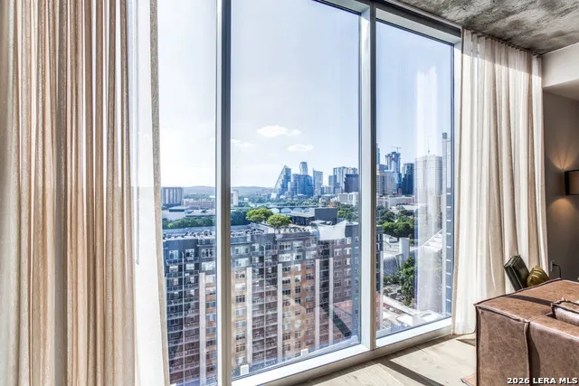 48 EAST AVE #1810 Austin, TX 78701