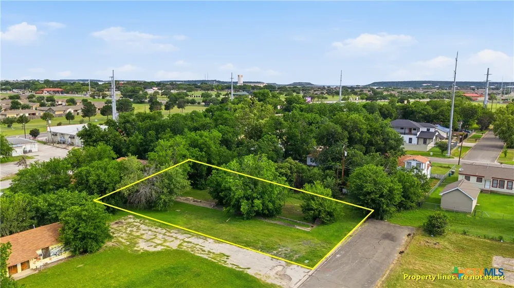 615 Vermont Street Killeen, TX 76541