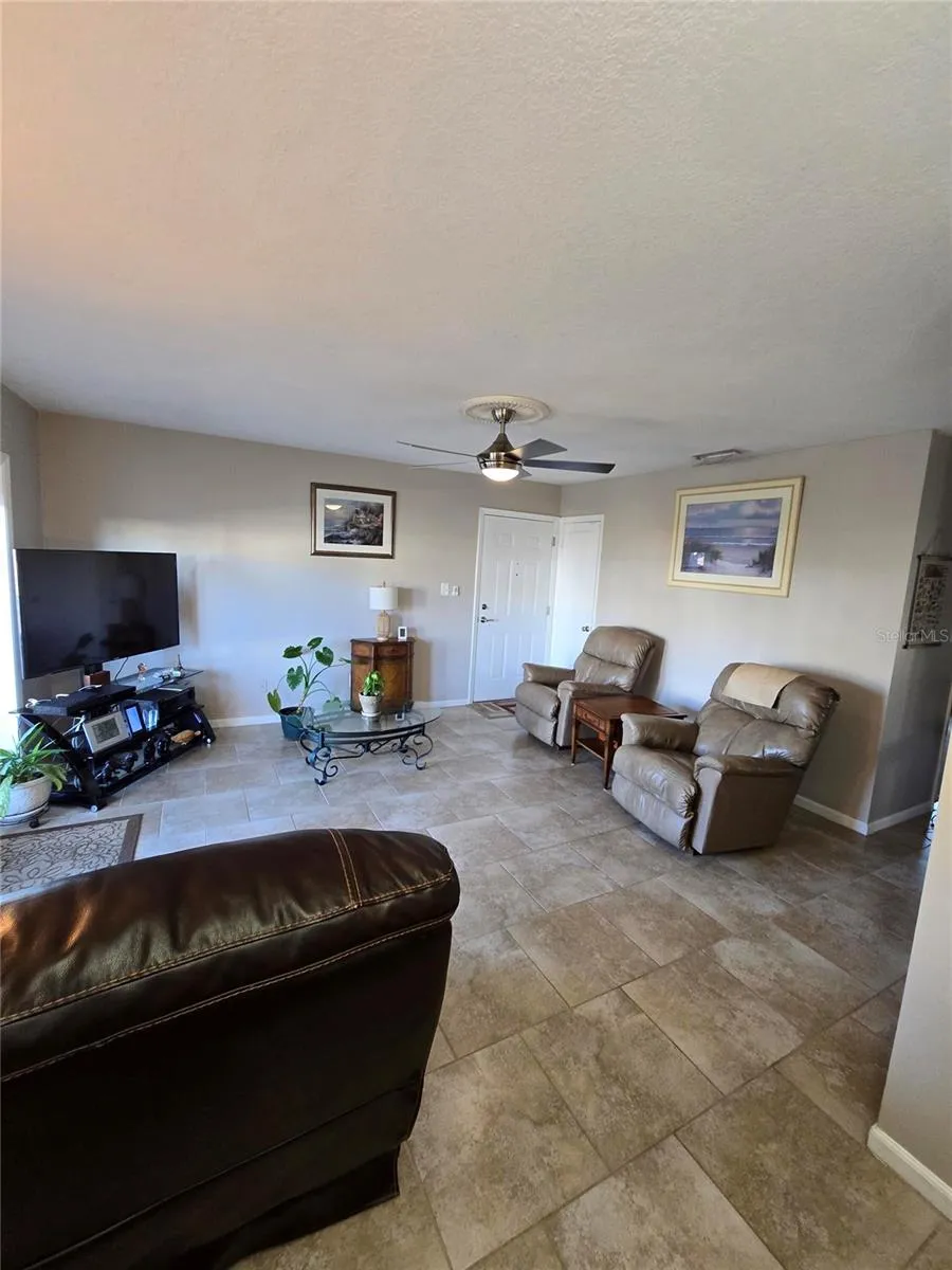 5231 BEACH DRIVE SE #A St Petersburg, FL 33705