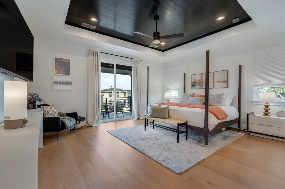 432 Venture Boulevard S Point Venture, TX 78645